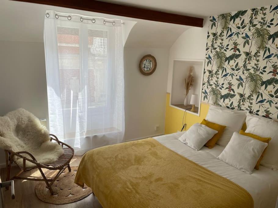 Un Cocon Au Coeur De La Champagne Avec Parking Apartment Epernay Luaran gambar