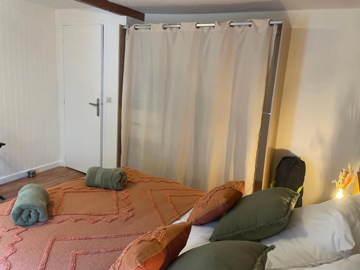 Un Cocon Au Coeur De La Champagne Avec Parking Apartment Epernay Luaran gambar